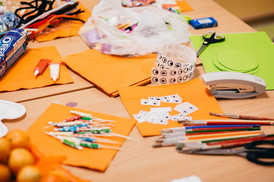 Unleashing Creativity: Imaginative Crafts for Kids to Make and Play