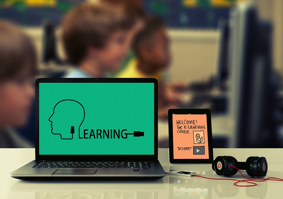 Fostering Innovation and Critical Thinking: The Importance of Creative Learning for Children